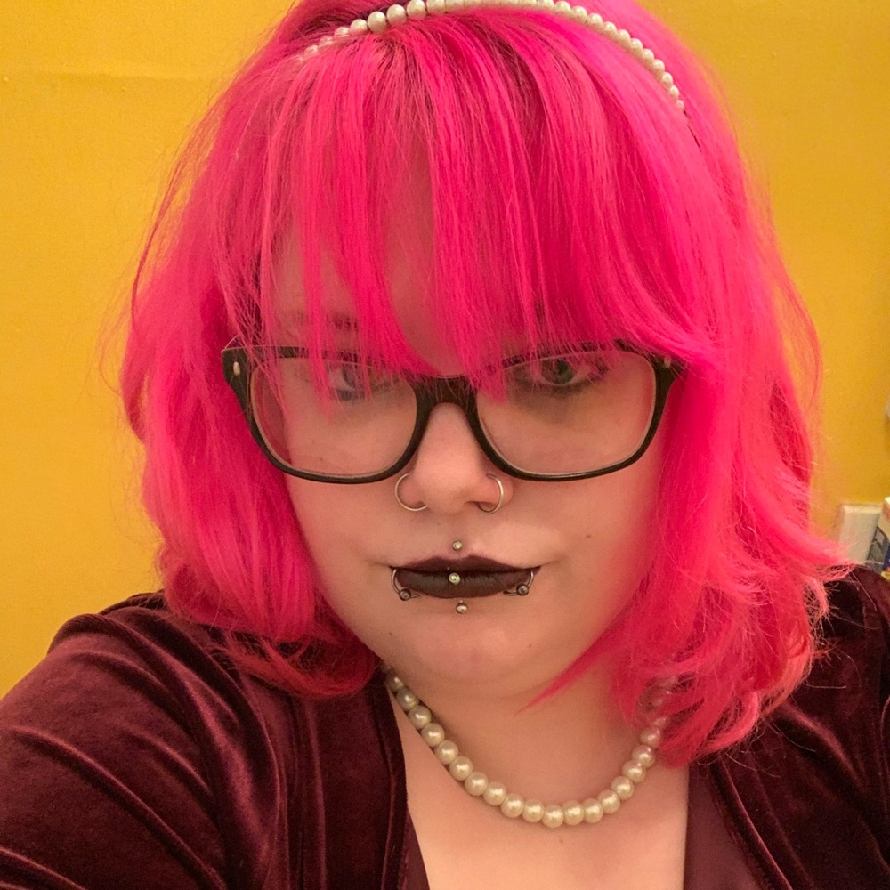 Meet your Posher, Shlee